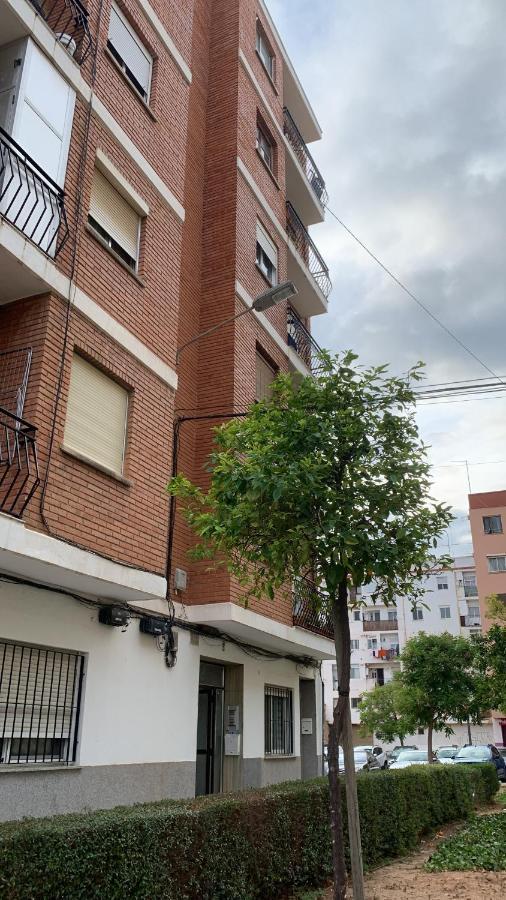 Habitacion Privada En Piso Compartido 호텔 발렌시아 외부 사진